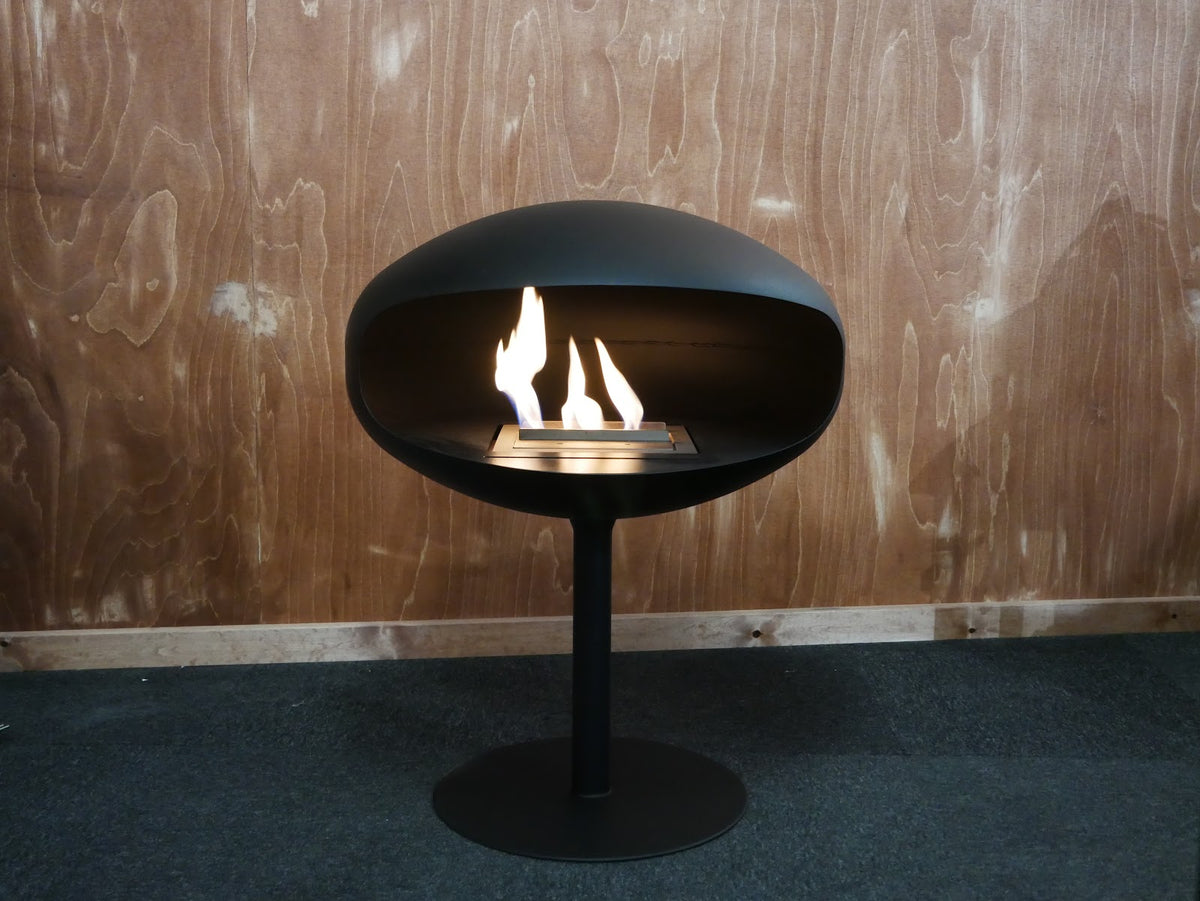 Cocoon Pedestal Black Bioethanol Fireplace shown in a room setting